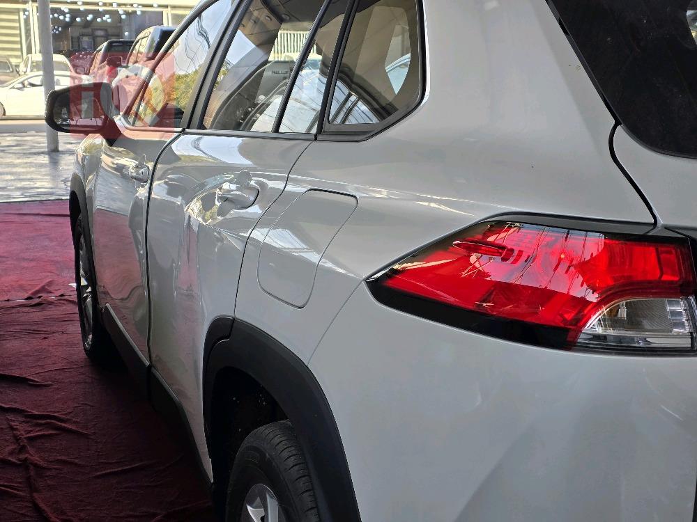 تۆیۆتا کۆرۆلا کرۆس